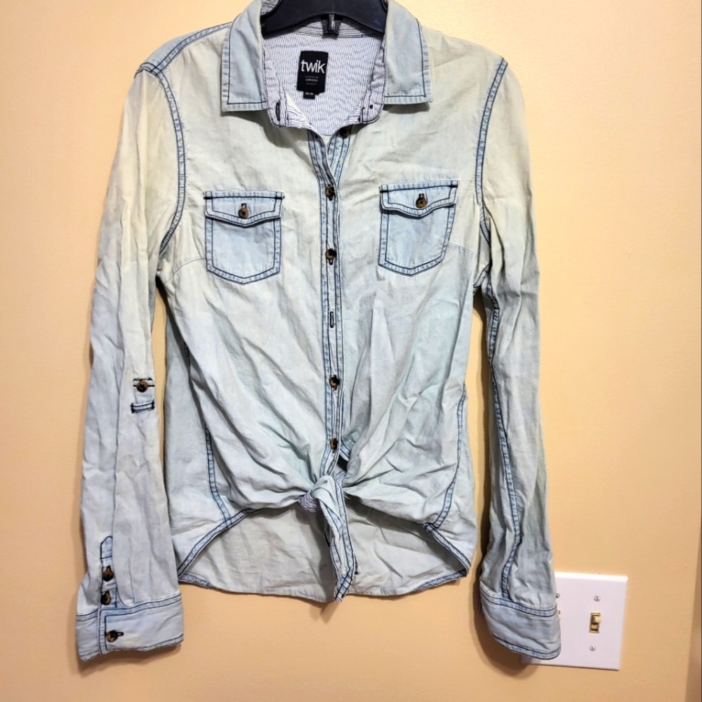 Twik jean shirt